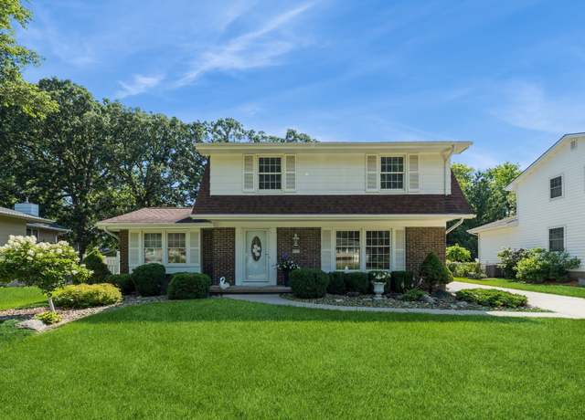 Property at 4511 67th St, Urbandale, IA 50322, 3 beds, 1.5 baths
