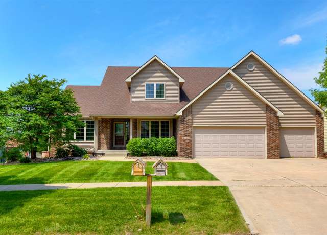Property at 3405 NW Boulder Brook Pl, Ankeny, IA 50023, 4 beds, 3.5 baths
