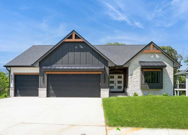 Property at 831 Richland Ct, Van Meter, IA 50261, 4 beds, 3 baths