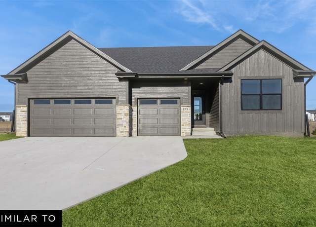 Property at 2575 SE Florence Dr, Waukee, IA 50263, 3 beds, 2 baths