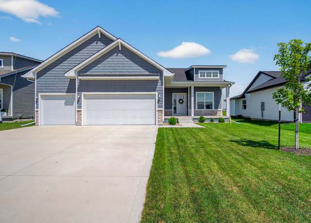 Property at 713 NE Country Meadow Dr, Ankeny, IA 50021, 4 beds, 3 baths
