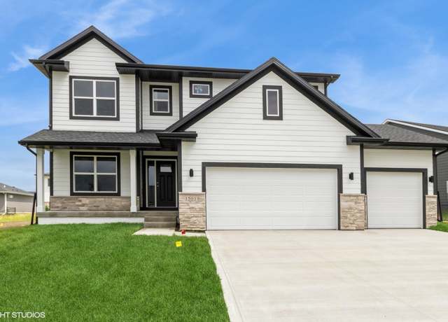 Property at 15019 Springbrook Trl, Urbandale, IA 50323, 5 beds, 4 baths