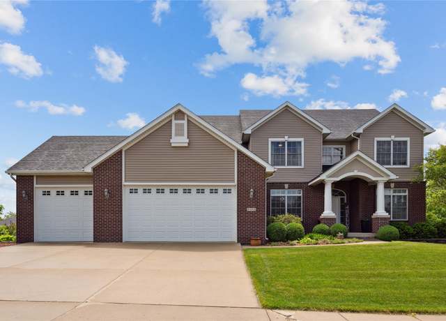 Property at 3322 Harrison Rd, Ames, IA 50010, 7 beds, 4.5 baths