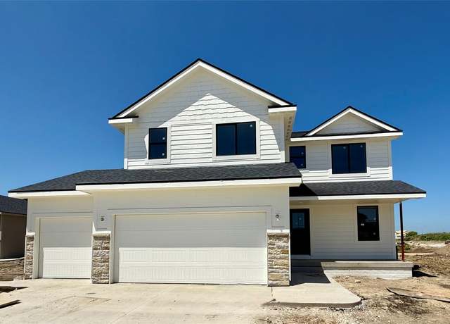 Property at 2516 NW Linwood Ct, Ankeny, IA 50023, 4 beds, 2.5 baths