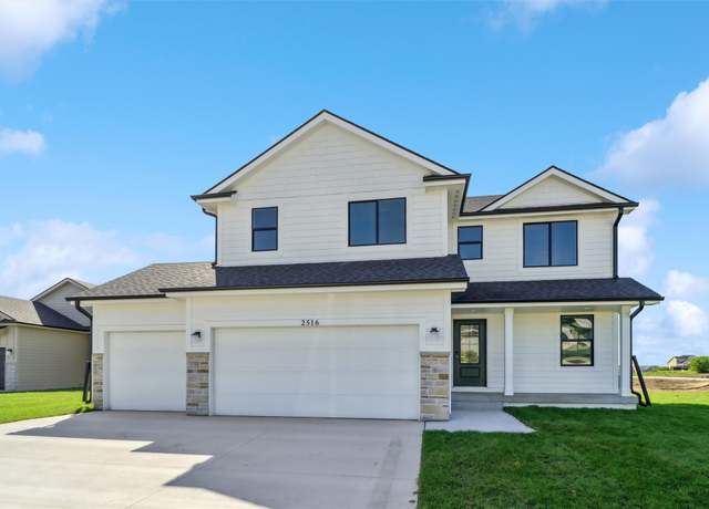 Property at 2516 NW Linwood Ct, Ankeny, IA 50023, 4 beds, 2.5 baths