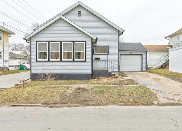 Property at 103 N Sycamore St, Creston, IA 50801, 2 beds, 1 bath