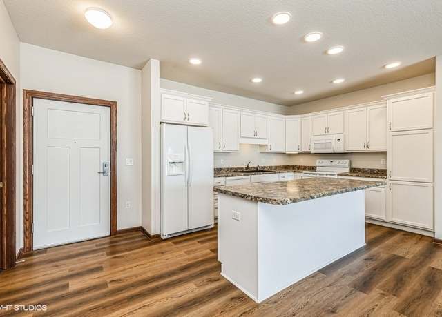 Property at 9001 Windsor Pkwy #103, Johnston, IA 50131, 2 beds, 2 baths