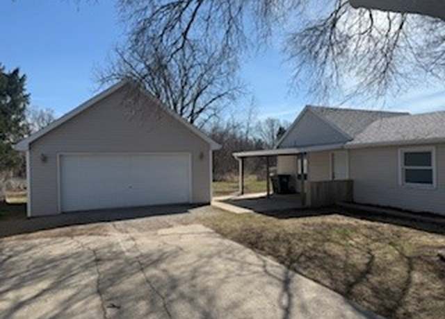 Property at 624 S Goodrich St, Colfax, IA 50054, 2 beds, 1 bath