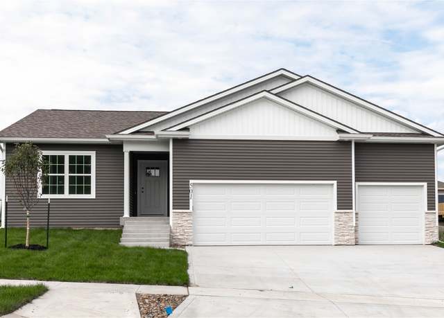 Property at 501 Coyote St, Mitchellville, IA 50169, 3 beds, 2 baths