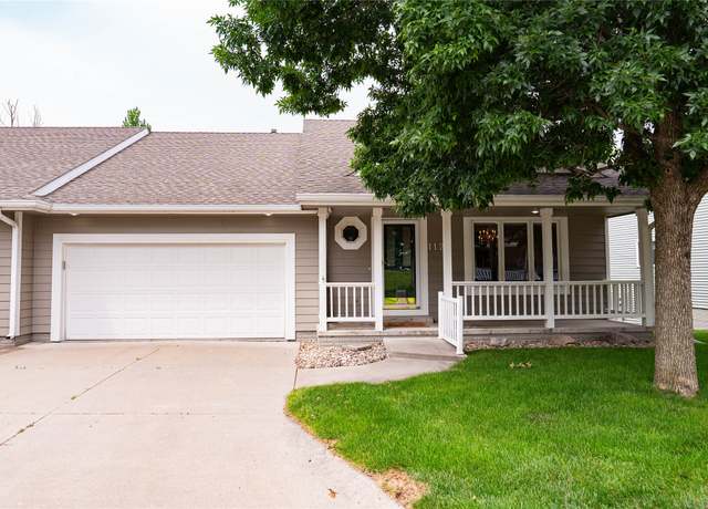 Property at 1126 SE Mallard Creek Dr, Ankeny, IA 50021, 3 beds, 3 baths