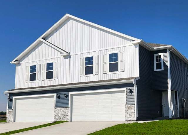 Property at 1316 NE Country Meadow Dr, Ankeny, IA 50021, 3 beds, 2.5 baths