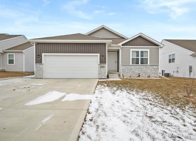 Property at 10431 Southerwick Pl, Johnston, IA 50131, 4 beds, 4 baths