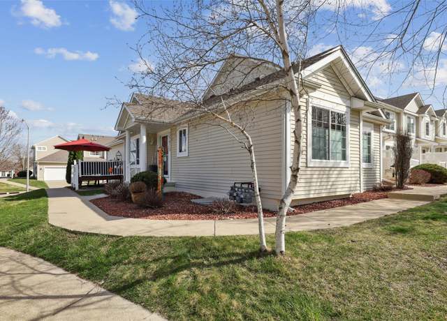 Property at 15415 Walnut Hills Dr, Urbandale, IA 50323, 2 beds, 2 baths