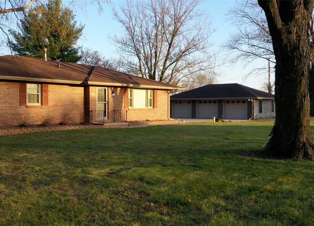 Property at 4481 SE Powers Dr, Runnells, IA 50237, 3 beds, 1 bath