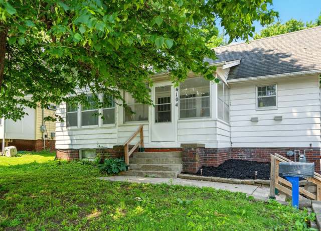 Property at 4104 11th St, Des Moines, IA 50313, 2 beds, 1 bath