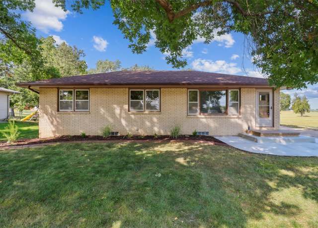 Property at 606 Davis St, Polk City, IA 50226, 3 beds, 1 bath