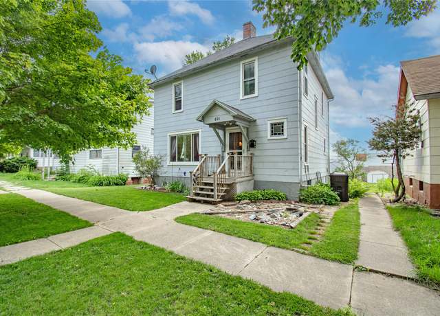 Property at 621 Tama St, Boone, IA 50036, 3 beds, 1.5 baths