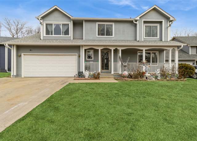 Property at 3015 Deerpath Ct, Des Moines, IA 50320, 5 beds, 2.5 baths