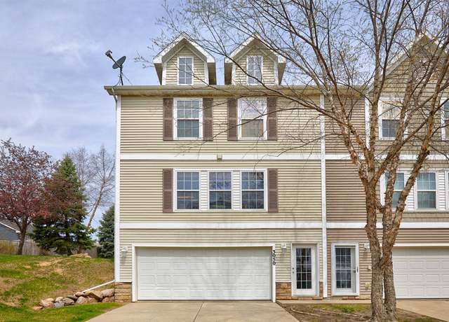 Property at 3050 SW Sharmin Ln, Ankeny, IA 50023, 2 beds, 2 baths