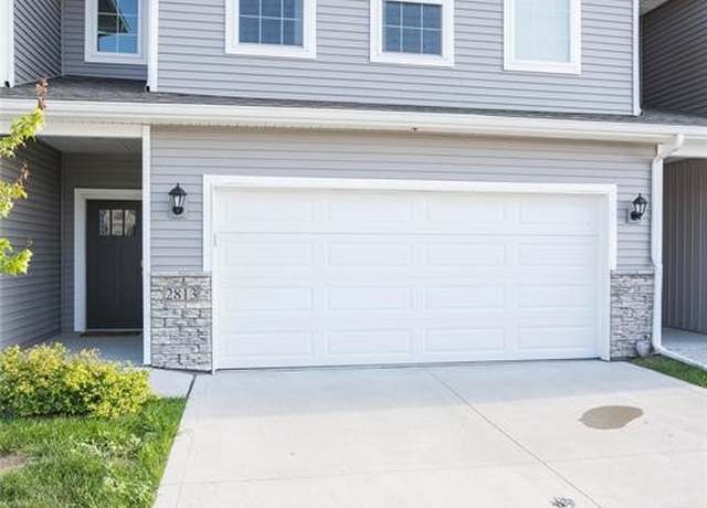 Property at 2813 NW 35th Ln, Ankeny, IA 50023, 3 beds, 2.5 baths