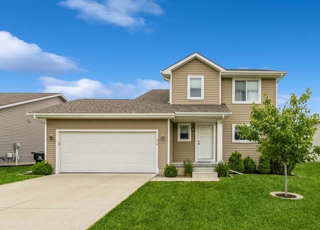 Property at 210 SW 50th St, Ankeny, IA 50023, 3 beds, 2.5 baths