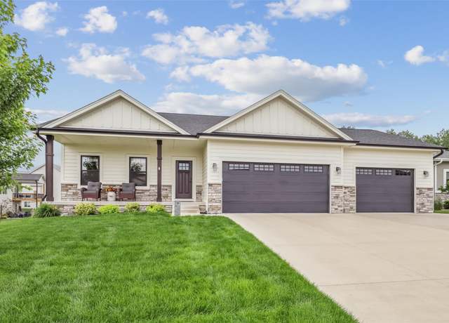 Property at 505 E Grimes St, Polk City, IA 50226, 4 beds, 3 baths