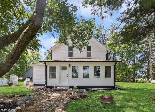 Property at 3308 140th St, Jamaica, IA 50128, 4 beds, 2 baths