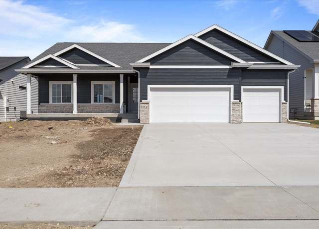 Property at 14707 North Valley Dr, Urbandale, IA 50323, 3 beds, 2 baths