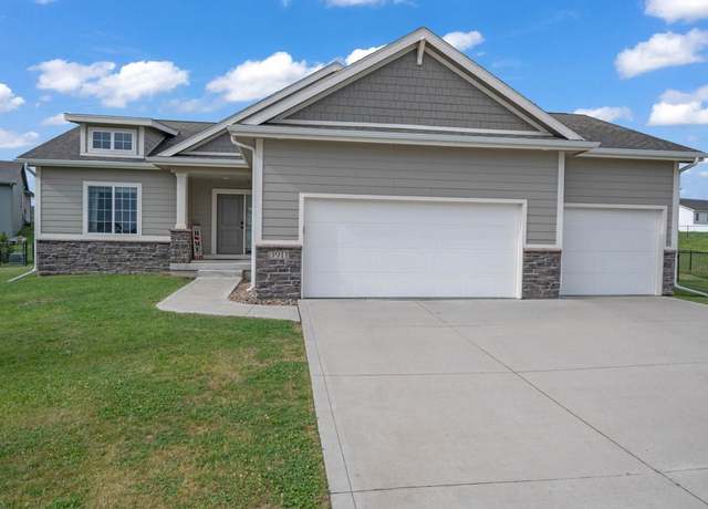 Property at 3911 NW 14th Ct, Ankeny, IA 50023, 4 beds, 4 baths
