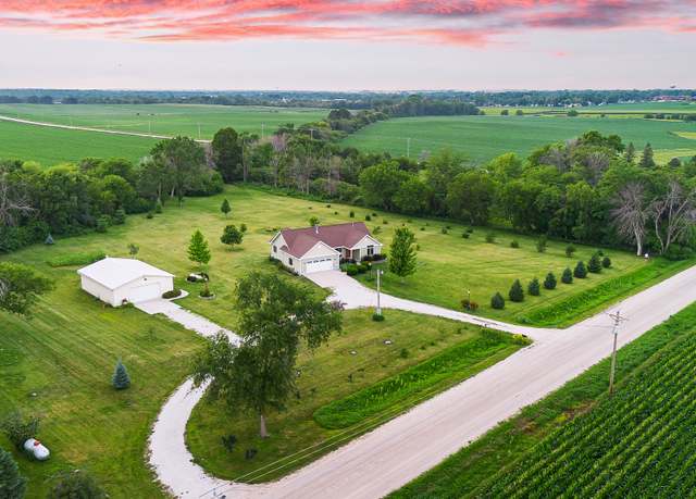 Property at 15043 K Ave, Perry, IA 50220, 3 beds, 2 baths