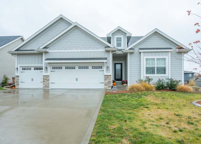 Property at 931 Breakwater Pl, Polk City, IA 50226, 4 beds, 3 baths