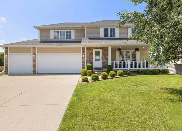 Property at 15708 Tanglewood Dr, Urbandale, IA 50323, 5 beds, 3.5 baths