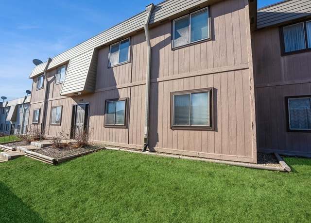 Property at 4849 Woodland Ave #3, West Des Moines, IA 50266, 2 beds, 2 baths