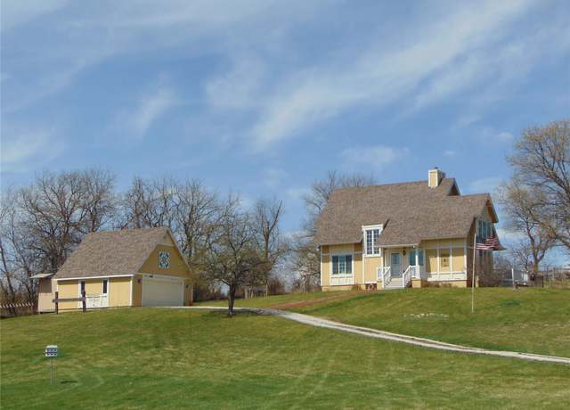 Property at 2049 Delaware St, Norwalk, IA 50211, 3 beds, 2 baths