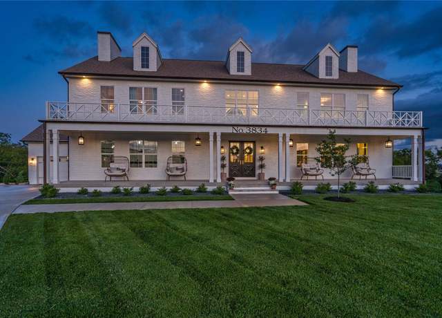 Property at 3834 NW 177th Ct, Clive, IA 50325, 5 beds, 3.5 baths
