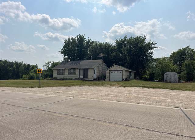 Property at 2331 Clark Tower Rd, Winterset, IA 50273, 2 beds, 1 bath
