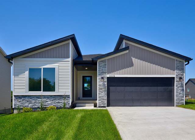 Property at 408 Napoli Ave, West Des Moines, IA 50266, 4 beds, 3 baths