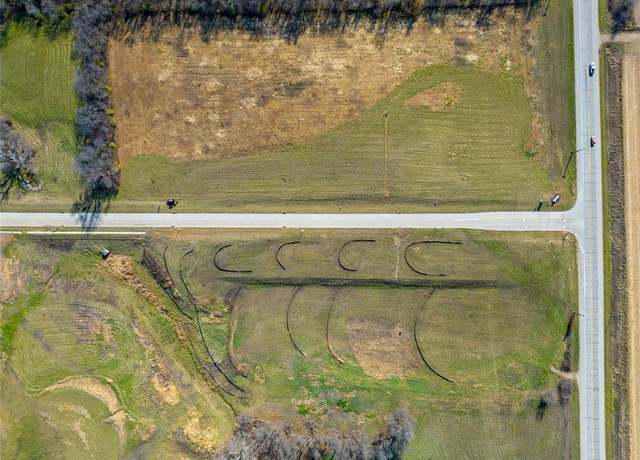 Property at 2705 Southbridge Dr, Adel, IA 50003