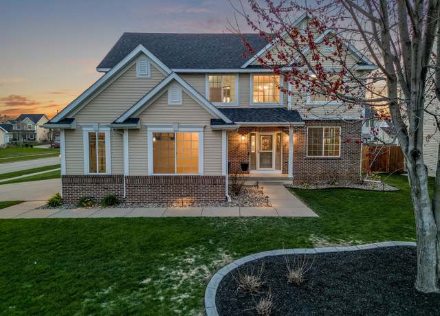 Property at 610 SE Carefree Ln, Waukee, IA 50263, 4 beds, 2.5 baths