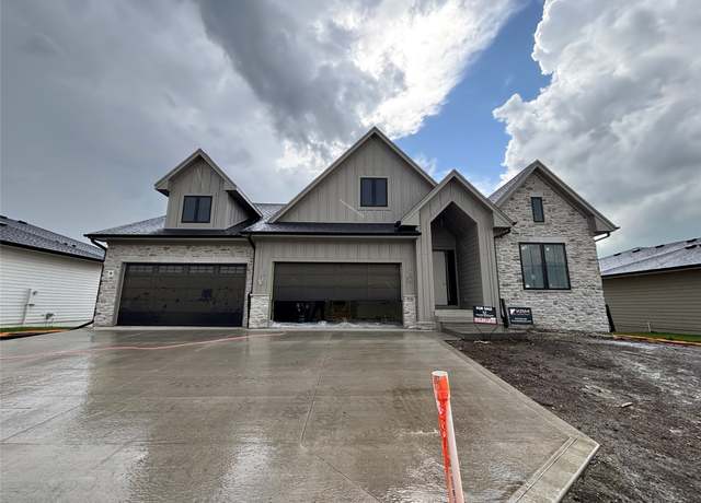 Property at 4116 NW 181st St, Clive, IA 50325, 4 beds, 4 baths