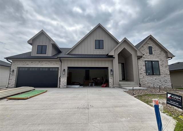 Property at 4116 NW 181st St, Clive, IA 50325, 4 beds, 4 baths