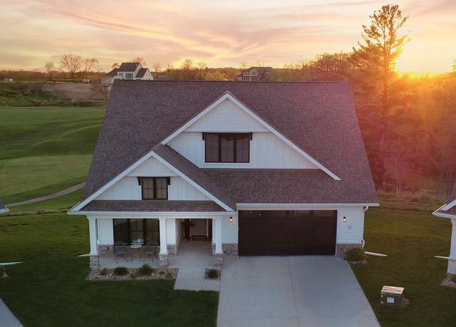Property at 505 Vintage Ln #15, Pella, IA 50219, 3 beds, 3 baths