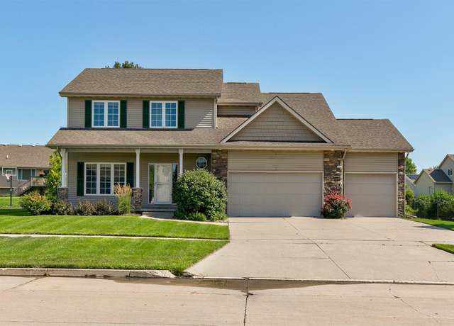 Property at 3206 NW 13th St, Ankeny, IA 50023, 4 beds, 3.5 baths