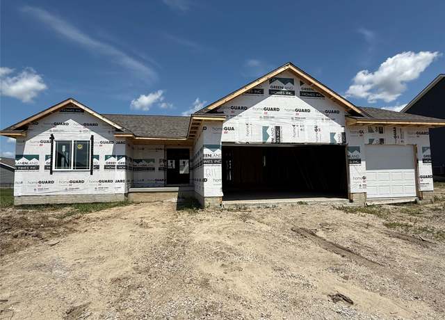 Property at 1211 NW Jackson Dr, Ankeny, IA 50023, 3 beds, 2 baths
