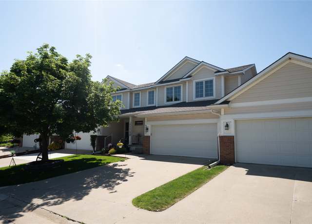 Property at 9932 Cheshire Ln, Johnston, IA 50131, 2 beds, 3.5 baths
