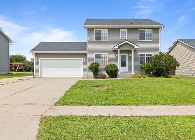 Property at 1309 SW 4th St, Grimes, IA 50111, 3 beds, 2.5 baths