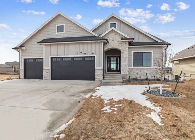Property at 17616 Oakwood Dr, Urbandale, IA 50323, 4 beds, 3 baths