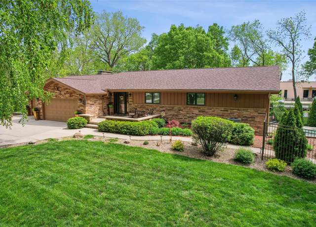 Property at 5310 NW Burr Oak Dr, Johnston, IA 50131, 4 beds, 3 baths