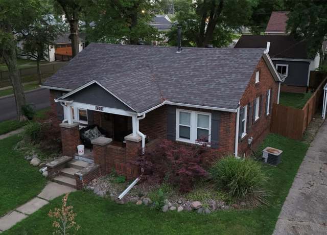 Property at 2502 35th St, Des Moines, IA 50310, 4 beds, 2 baths