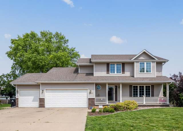 Property at 2601 NW Pleasant St, Ankeny, IA 50023, 4 beds, 3.5 baths